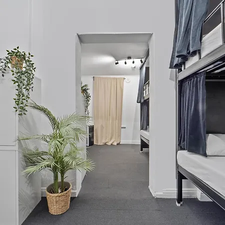 Azzuro Pod Hotel - Potts Point Sydney Exterior photo