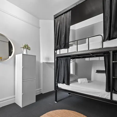 Azzuro Pod Hotel - Potts Point Sydney Exterior photo